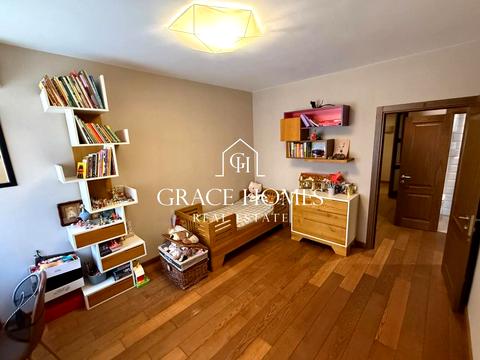 квартира за адресою Межигірська вул., 28