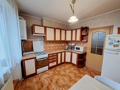 квартира по адресу Черновицкая ул., 53