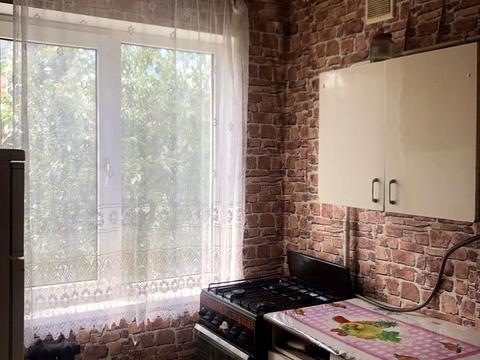квартира за адресою Гната Хоткевича вул., 48