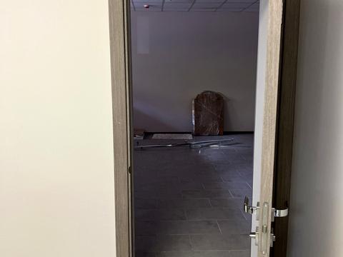 коммерческая по адресу Радужная ул., 147