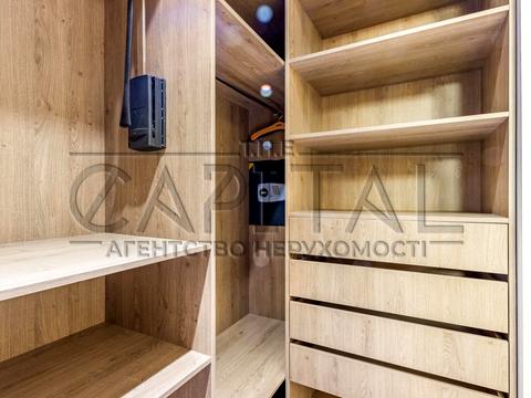 квартира за адресою Андрія Верхогляда вул. (Михайла Драгомирова), 18-А