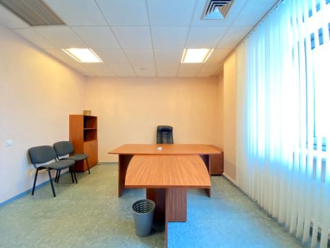 комерційна за адресою Деревлянська вул. (Якіра), 8