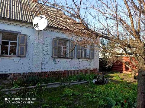 будинок за адресою Центральна, 1