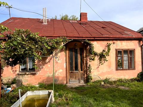 будинок за адресою Ореста Криворучка вул.