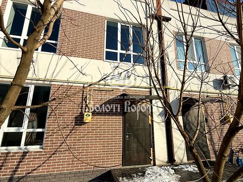 квартира за адресою Центральна вул., 49г