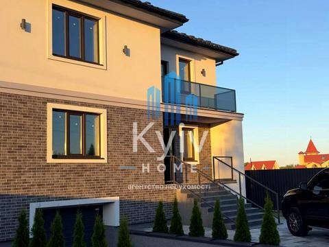 будинок за адресою Нова