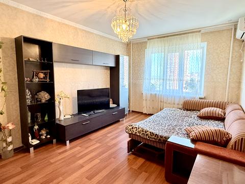 квартира за адресою Оноре де Бальзака вул., 72/19