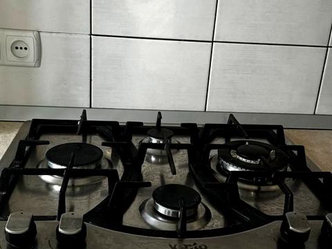 квартира за адресою Дніпро, Богдана Хмельницького просп. (Героїв Сталінграда), 5