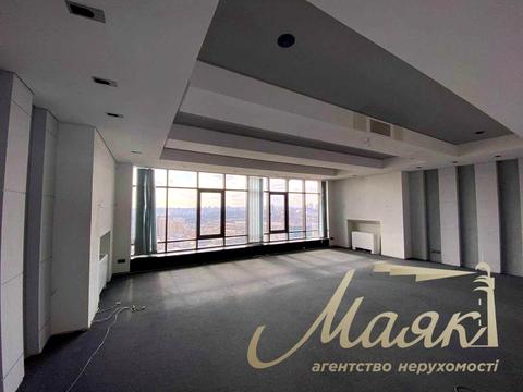 комерційна за адресою Васильківська вул., 72