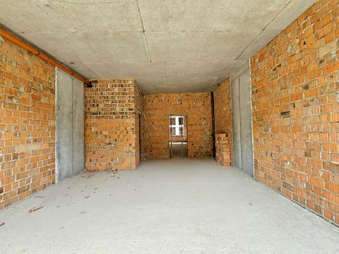 комерційна за адресою Трускавецька вул., 5