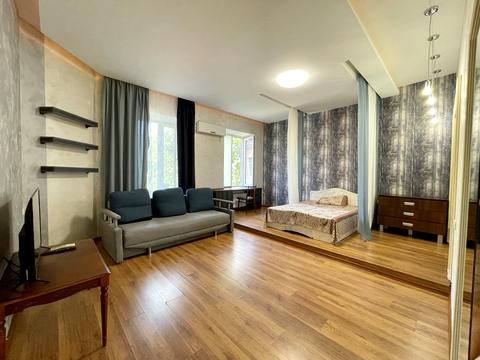 квартира за адресою Панаса Саксаганського вул. (Дунаєва), 39