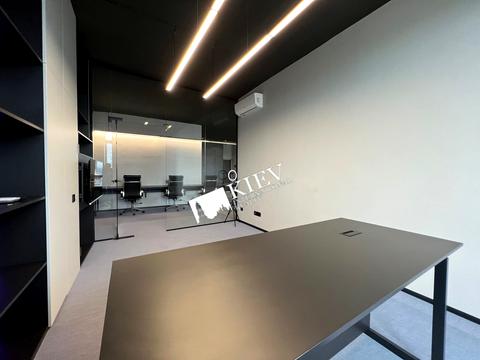 коммерческая по адресу Жилянская ул., 68