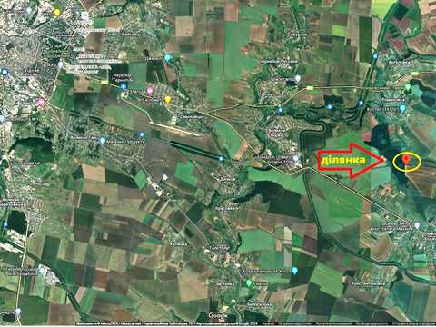 ділянка за адресою с. Малий Ходачків, Озеро
