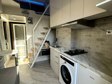 квартира за адресою Франка, 1