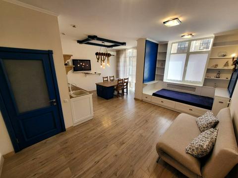 квартира за адресою Французький бульв., 60г