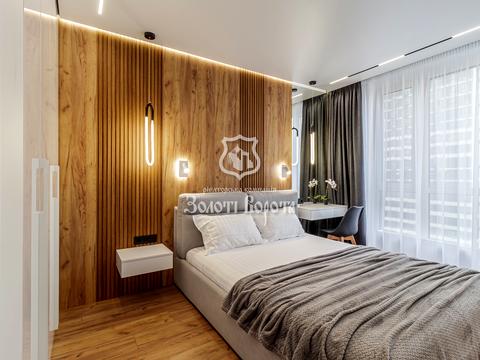 квартира за адресою Олександра Олеся вул., 10