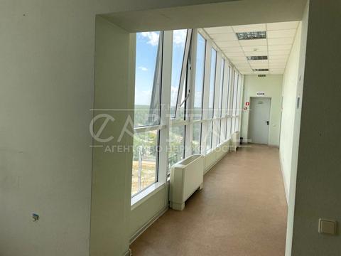 комерційна за адресою Харківське шосе, 201-203