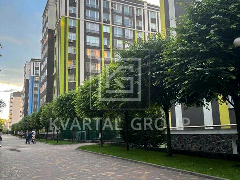 комерційна за адресою Джерельна вул., 2