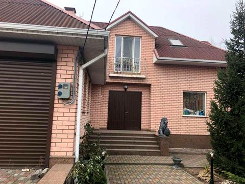 будинок за адресою Молодіжна