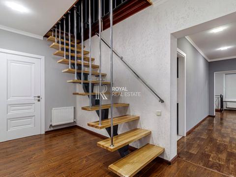 комерційна за адресою Володимира Самійленка вул. (Холмогорська), 17