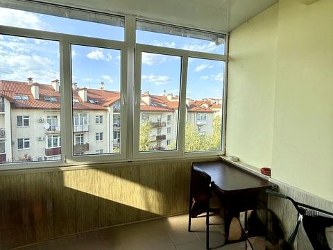 квартира за адресою Вишнева вул., 28