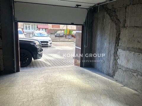 коммерческая по адресу Січових стрільців ул., 3