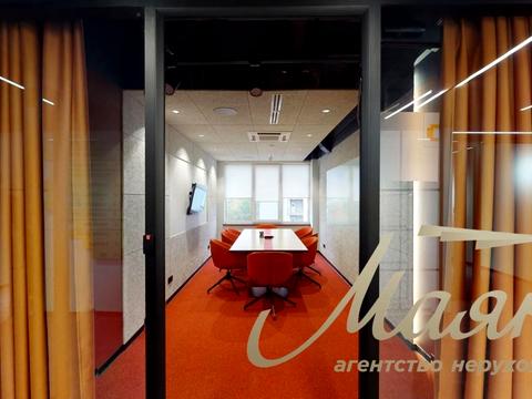 комерційна за адресою Миколи Василенка вул., 7