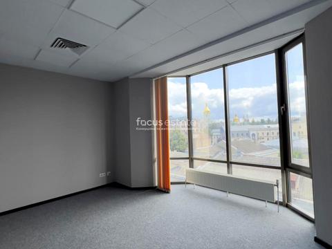 комерційна за адресою Велика Житомирська вул., 20