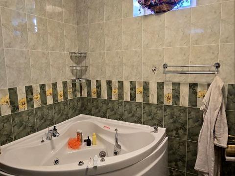 будинок за адресою Садова
