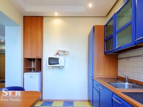 квартира по адресу Круглоуниверситетская ул., 13