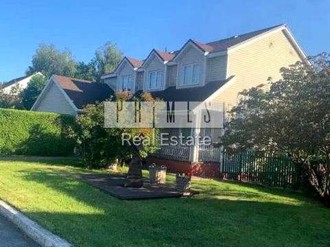 будинок за адресою Черняхівського вул.