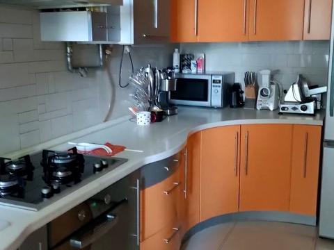 квартира за адресою Олександра Олеся вул., 25д