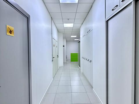 комерційна за адресою Кловський узвіз, 7a