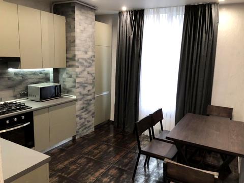 квартира по адресу Практичная, 3