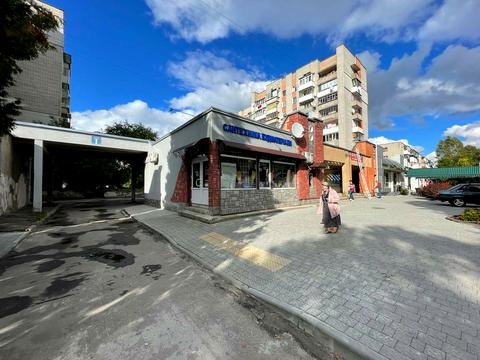 коммерческая по адресу Евгения Патона ул., 4/1