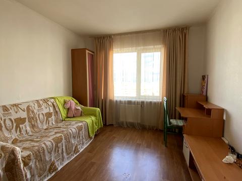 квартира за адресою Бориса Гмирі вул., 12-Б