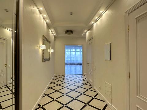 комерційна за адресою Кловський узвіз (Кловський), 7