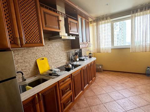 квартира по адресу Верховинная ул., 37