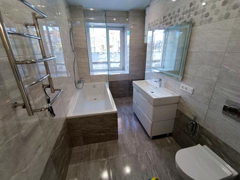 квартира за адресою Михайла Грушевського вул. (Карла Лібкнехта), 85