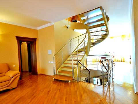 будинок за адресою Дачна