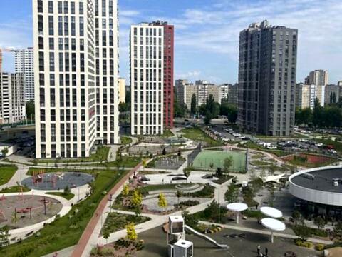 квартира по адресу Олександра Олеся ул., 10