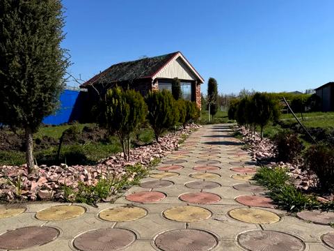 будинок за адресою Чарівна