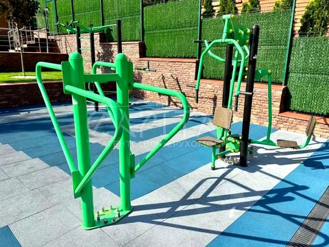 будинок за адресою Метрологічна вул., 2