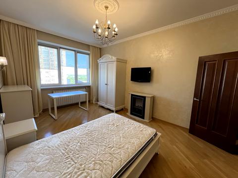 квартира за адресою Володимира Івасюка просп. (Героїв Сталінграду), 8