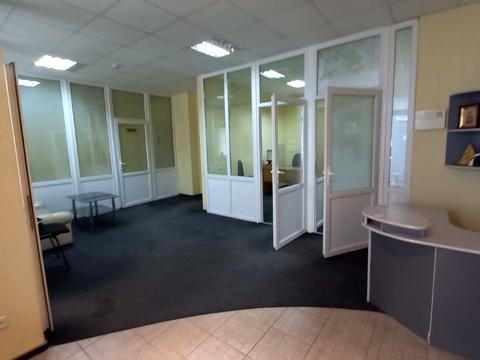 комерційна за адресою Петра Григоренка просп., 1