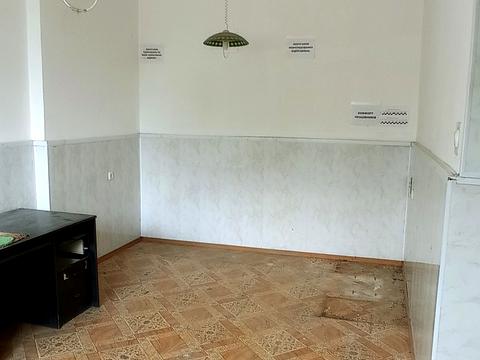 коммерческая по адресу Солідарності, 535