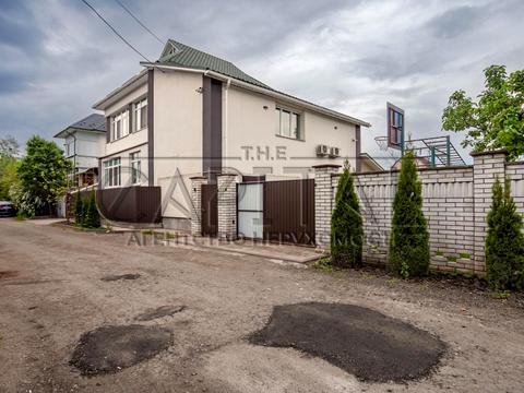 будинок за адресою 60-тя Садова вул.