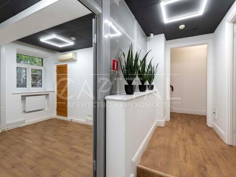 комерційна за адресою Івана Франка вул., 29