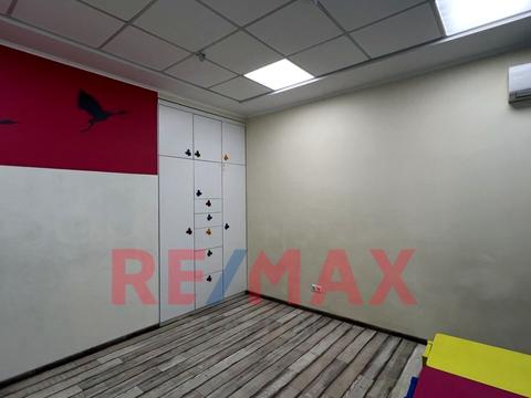 комерційна за адресою Авіаконструктора Ігоря Сікорського вул. (Танкова), 4-В