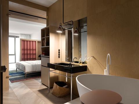 квартира за адресою Андрія Верхогляда вул. (Михайла Драгомирова), 11